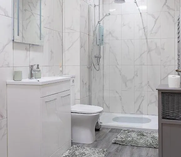 Betty's Apartment- Metres From Train Station Harrogate