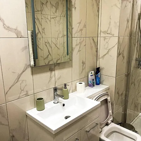 Betty's Apartment- Metres From Train Station Appartement Harrogate